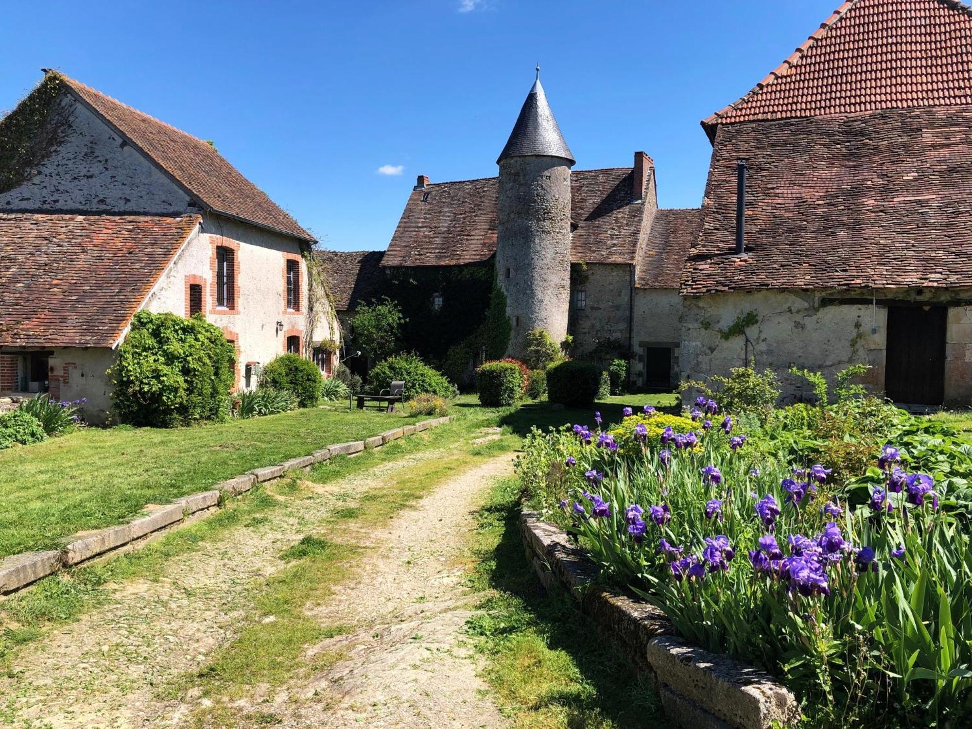 Chateau Mareuil Brigueuil-le-Chantre Exterior foto